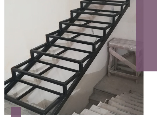 Демонтаж лестниц на металлокаркасе в Иванове: быстрый вывоз и разбор