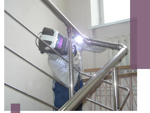 Монтаж перил и ограждений качественно в Иванове