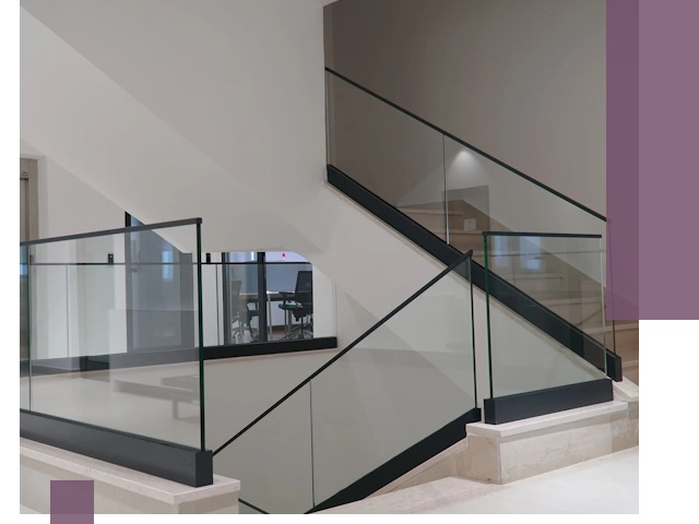 Стеклянные перила премиум-класса с установкой в Иванове