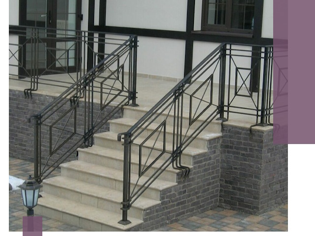 Перила для крыльца в Иванове — монтаж, изготовление и установка